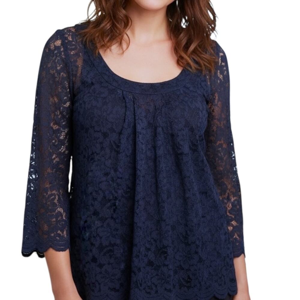 Diane Von Furstenberg Navy Blue‎ Lace Blouse Women's Sz 6 Scallop Hem 3/4 Sleeve